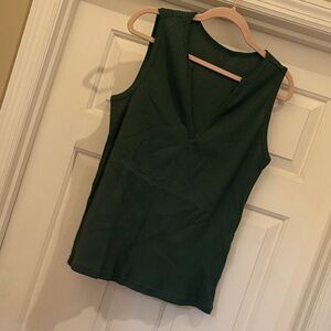 Chic Dark Green Sleeveless Tank Top